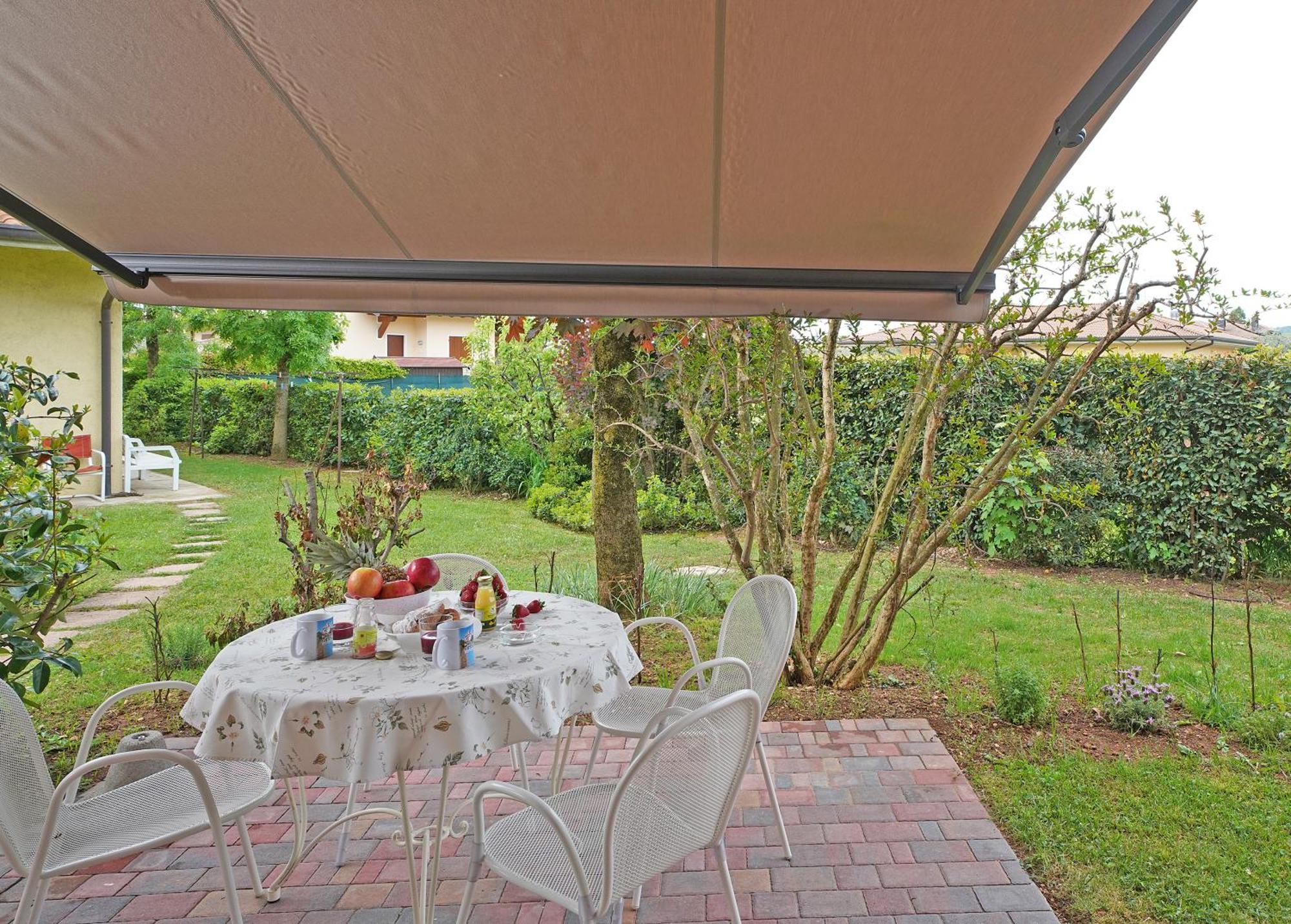 Residence Il Melograno Manerba del Garda Pokoj fotografie